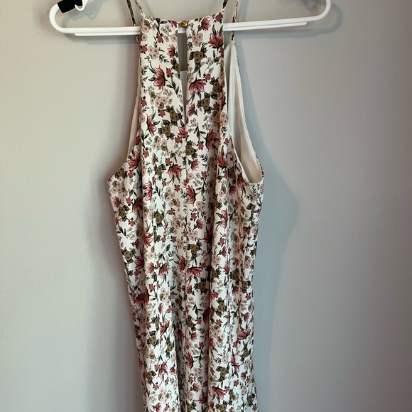 Francesca’s Floral Sundress - Picture 4 of 4